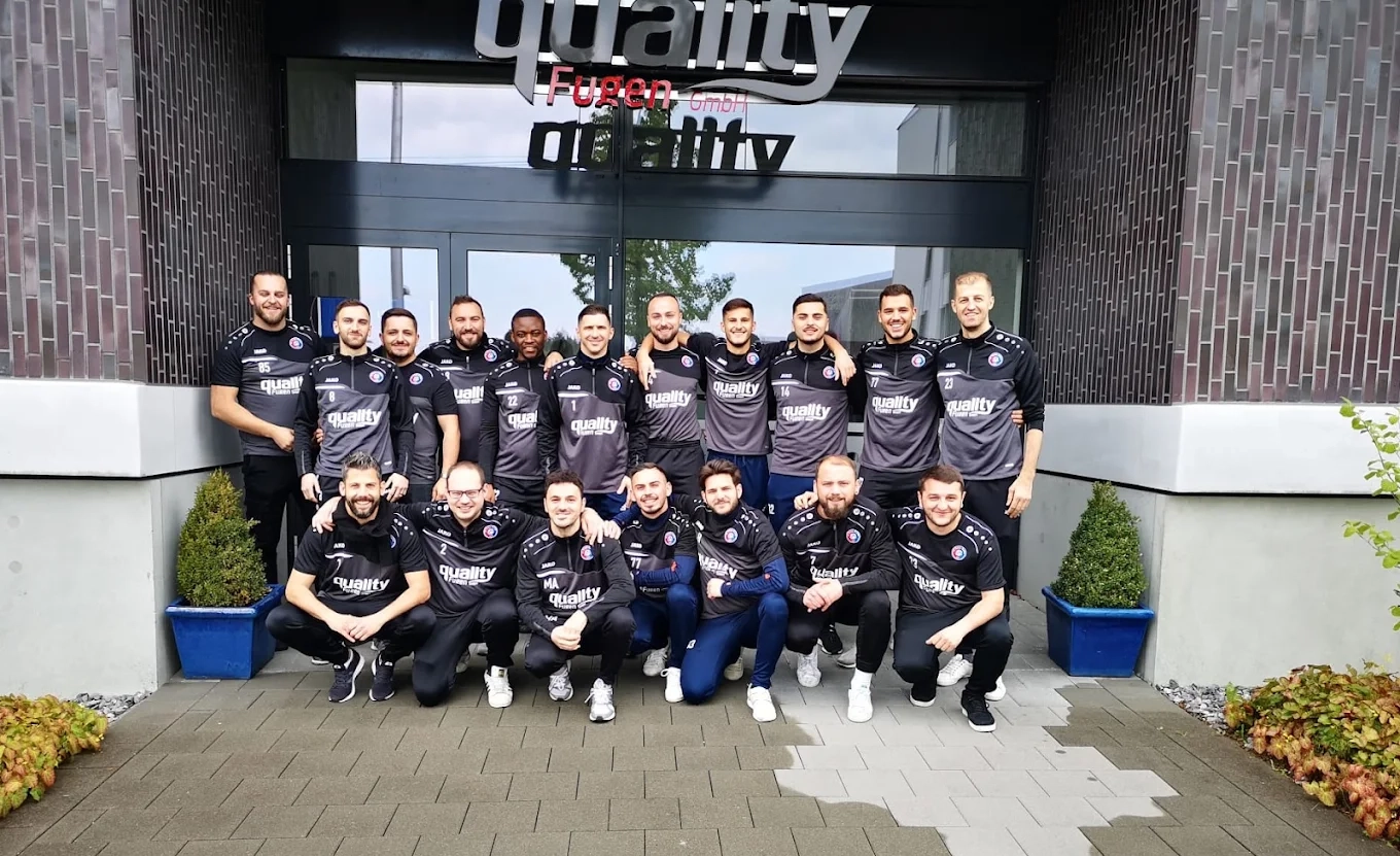 Team-Building: Fussballtraining und Zusammenhalt